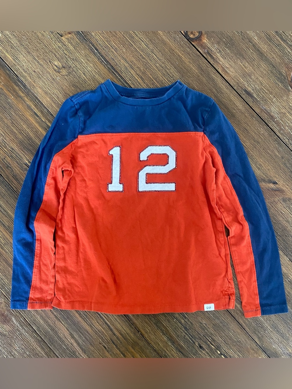 Boys bright colors and appliqués clothing bundle size S-M - Picture 3 of 11